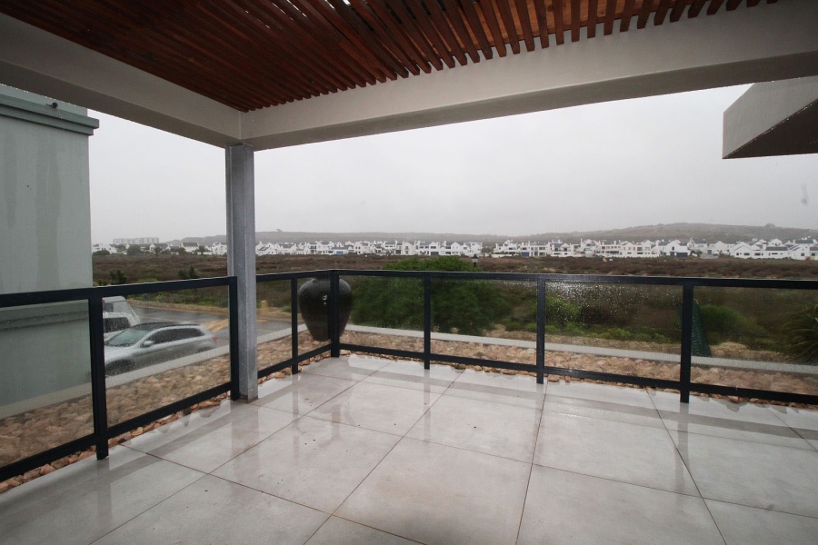 3 Bedroom Property for Sale in Calypso Beach Western Cape